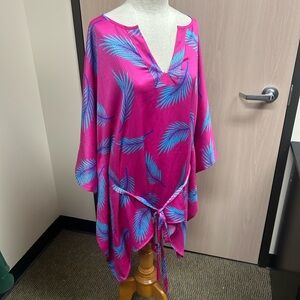 Lane Bryant Fuchsia Tunic with Blue Leaf Design